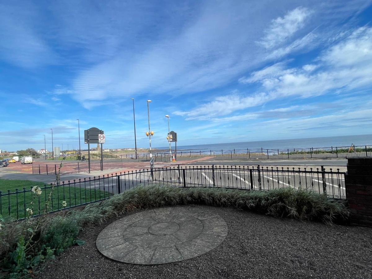 The Beach Front Apartment, Amazing Frontline Sea Views Tynemouth Exterior foto